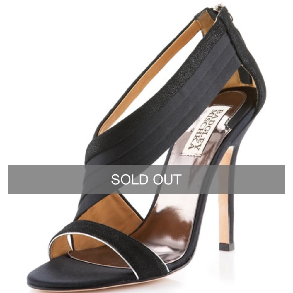 Badgley Mischka Octavia Pump, Black Silver